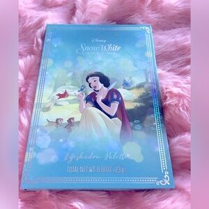 NEW Disney Snow White & The Seven Dwarfs Eyeshadow Matte Shimmer Palette
